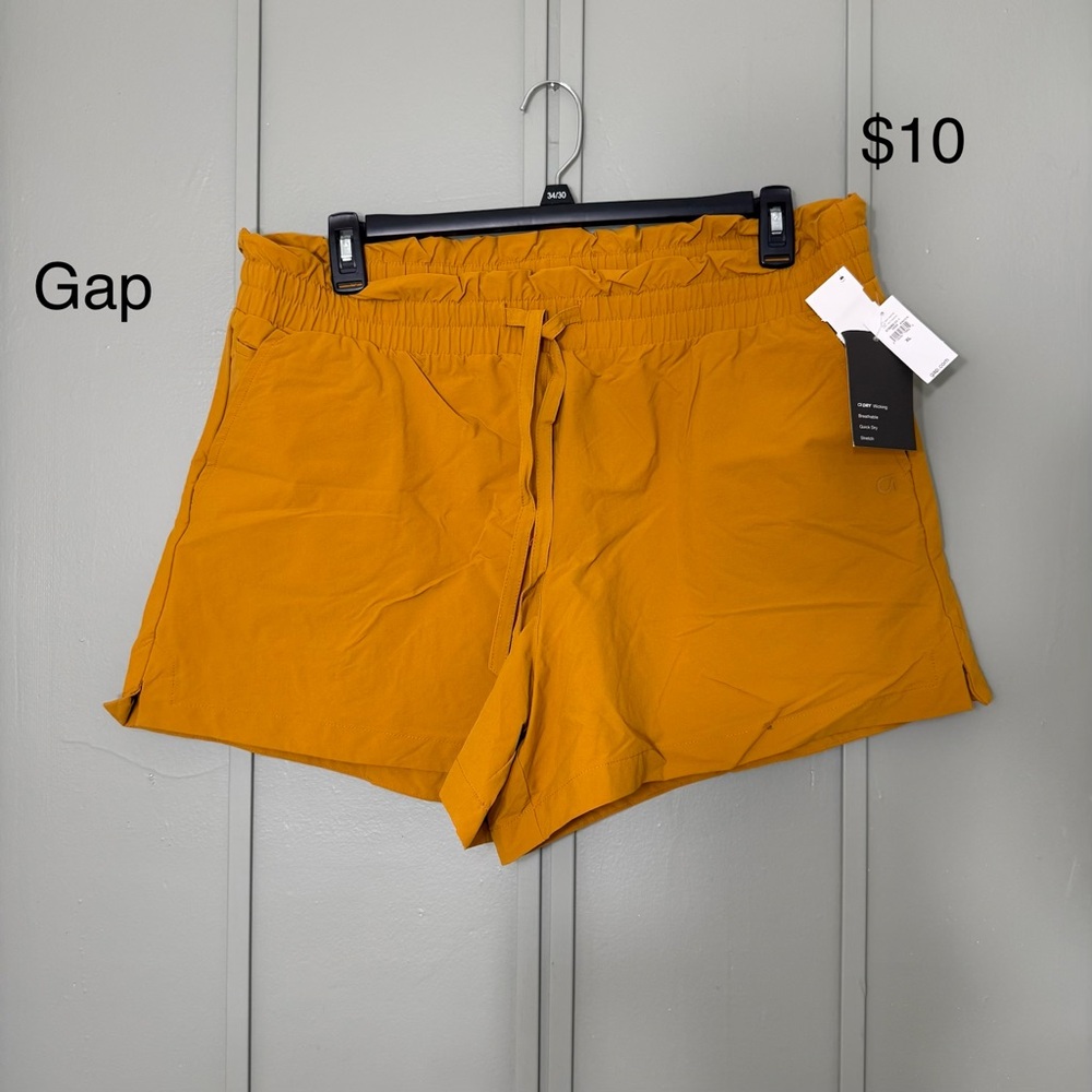 GAP Women's High Waist Yellow Shorts